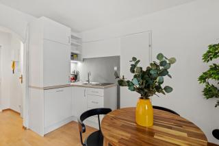 Monthly Only - Hbf Nearby - Easy City Access - 7