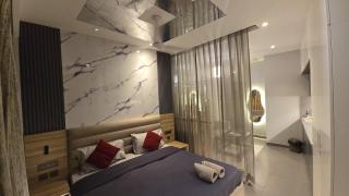 The mirror maze by Luxury loft - 6
