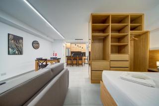Central 1BR Studio Near St Julians Hotspots with AC by 360 Estates - 4