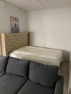 Modern City Apartment nearby Airport 2 - 2