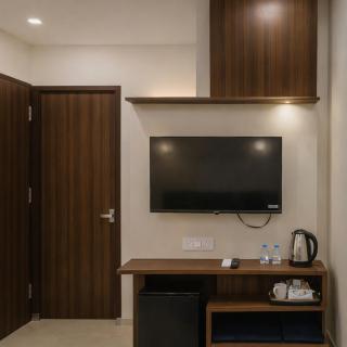 Paradise stays near golden temple - 3