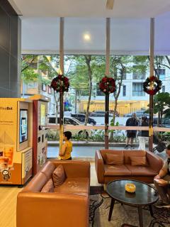 Cozy Royal Suite - 7