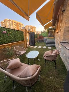 شقه ارضي بحديقه خاصه - 8