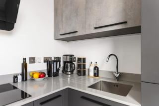 Stylish York Penthouse, 5-Min walk to Citywall, Parking & Gym - York - 1