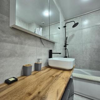 Cozy Batumi Studio with Stunning Views & Work-Friendly Space - 4