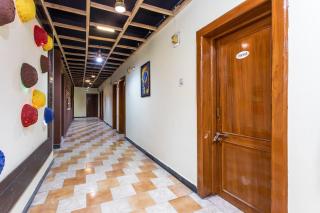 Hotel O Santushti - Dewās - 8