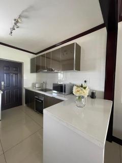 Northern Modern Comforts - 3