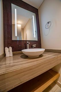 360 Vacation - Spacious 2BR at DAMAC Towers by Paramount Business Bay - 5