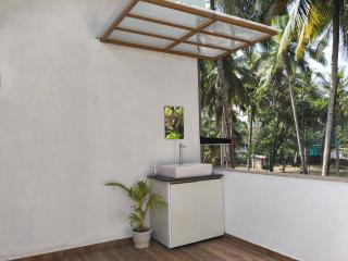 St Andrews Serenity Stay - Premium Rooms Near Trivandrum Beach - 3