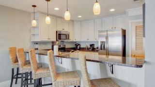 512 Seascape by AvantStay Oceanfront Condo on the Beach Community Pool Access - 5