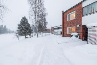 2 bedroom apartment by the river, close to city - 4