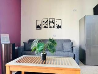 Countryside Heights Apartaments in the Heart of San Pawl - 4