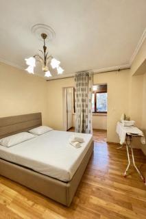 Tirana Central Apartment - Free Parking Nearby - 6