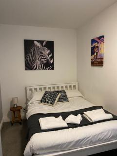 Mia's Place 24 - 7