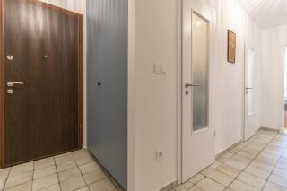 2BDR Bohemian Soho Apartment by NW - 1