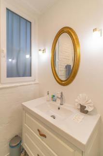 2BDR Bohemian Soho Apartment by NW - 5