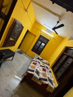 Hestia Rooms & Homestay - 1
