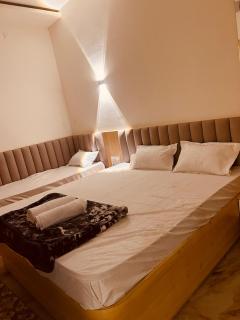 Shree Guru Ashray - 6