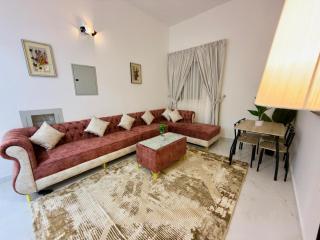 One-bedroom apartment with aliving room 302 - 9