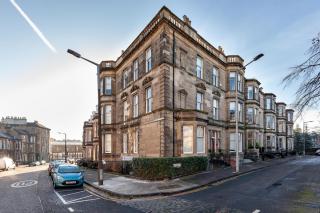 Victorian Apartment - city centre - free car space - 5
