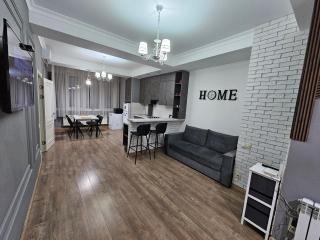 Sky house lux apartament - 0