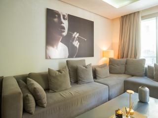 Chic apartment with terrace, Golden Triangle - 2