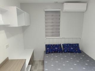 Charming 2-Bedroom Balanga Getaway with Ample Space - 3