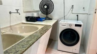 Conforto, charme e praticidade em frente à praça - 5