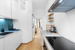 15 min to City Center Apartment next to WU and UNO - 6