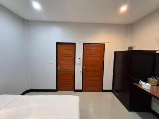 Saiinam Laguna Inn - 1