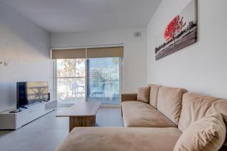 Seafront home with private terrace in Marsascala by 360 Estates - 8