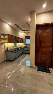 Beach Room, Modern Stay in Dehradun with Balcony - 1