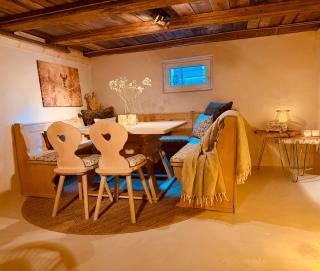 Lodge Rose's Heart - 0