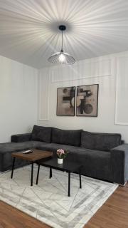 Emi Center Apartments - 3