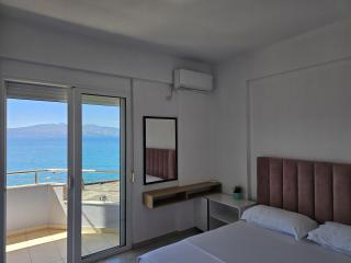 Sea View Holiday Apartment in Saranda 110 - 5
