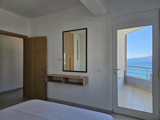 Sea View Holiday Apartment in Saranda 110 - 1