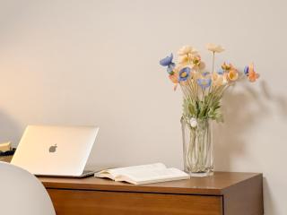 동대입구역5분, 공항버스4분 숙소 - 동대문,명동,종로,이태원10분 최고의 접근성 - 8