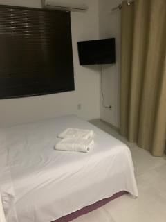 Casa 396 Angra Dos Reis Vista para o Mar, Wi-Fi, Ar, 15min do centro da cidade e Perto da Praia do Pontal ideal para grupos que vai de família, amigos ou casal, estacionamento no local privado - Angra dos Reis - 7