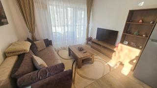 Happy Residence - Modern Apartment with Private Underground Parking - 2