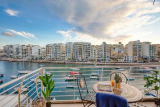Seafront apartment in picturesque Spinola Bay - 8