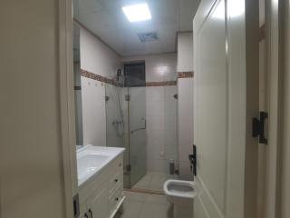 CBD area hopson 3br 2bt western bathroom - 2