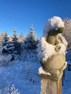 The Dragon's Hut with cozy logburner - 7