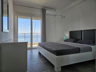 Wonderful Apartment in Saranda 272 - 3