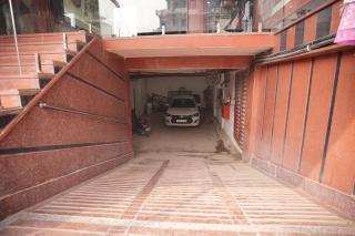 Hotel Rudra Rudra Inn Near Kashi Vishwanath temple - 1