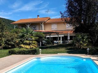 Maison en rez de jardin avec piscine - 9