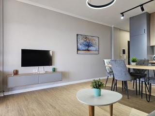 Deep Blue Penthouse 111 - 2