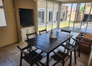 Casa de temporada en necochea disponible febrero y marzo - 1