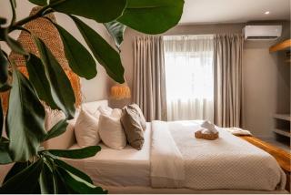 New* 3BR Loft | Pool | Patio | 2 mins to Beach - 4