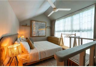 New* 3BR Loft | Pool | Patio | 2 mins to Beach - 2