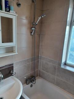 Christian Guest House 2 - Luton - 5